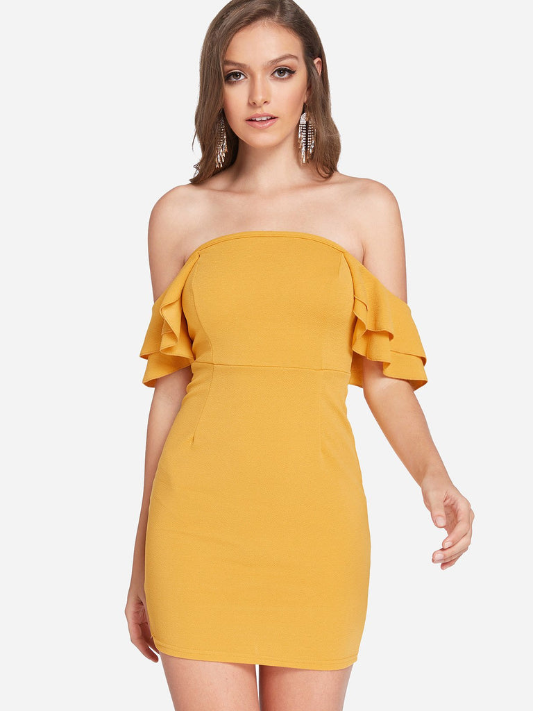 Yellow Off The Shoulder Sleeveless Plain Backless Dresses