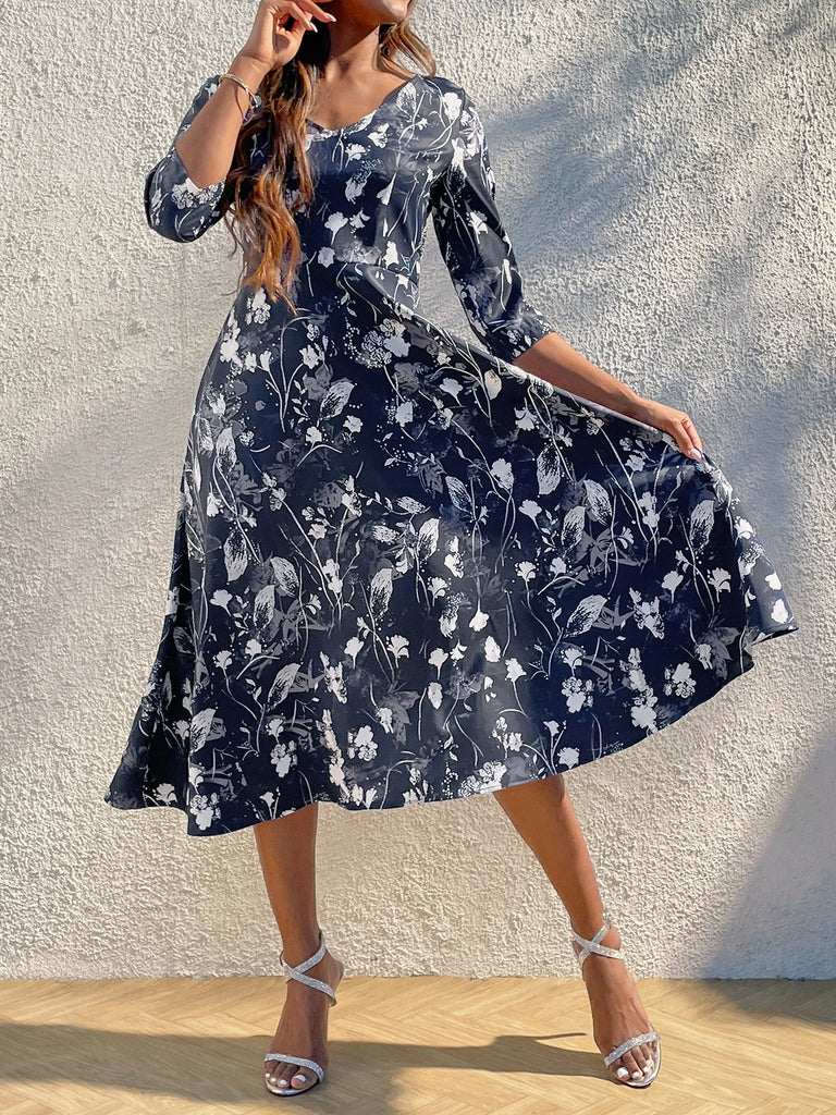 Vacation 3/4 Sleeve V Neck Floral Pattern Maxi Dress