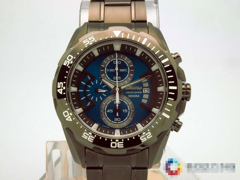 SNDE97P1 Watch Battery