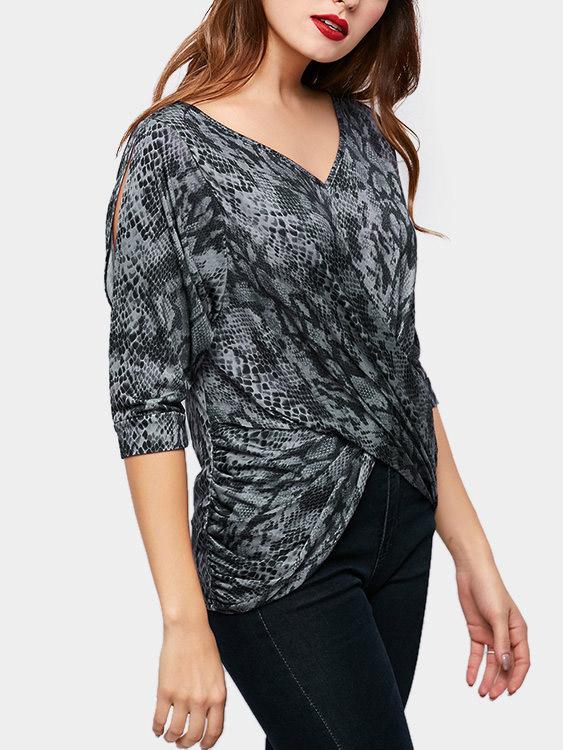 Cold Shoulder Snake Crossed Front Half Sleeve Slit Hem Black T-Shirts