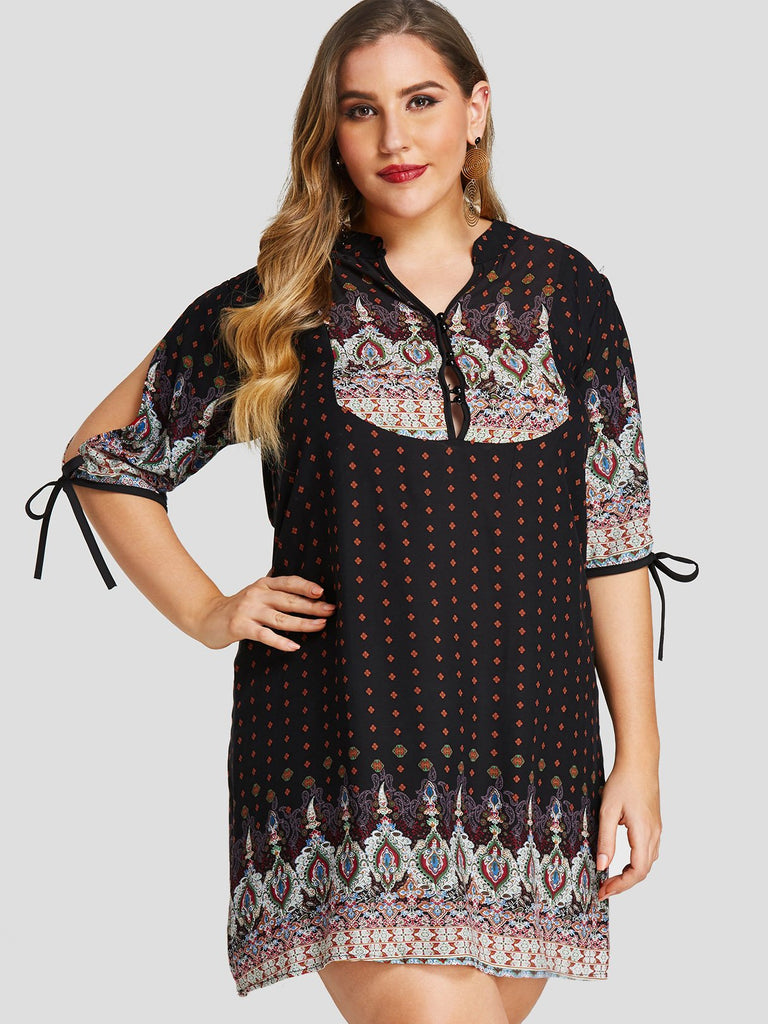 V-Neck Tribal Print Half Sleeve Plus Size Dress