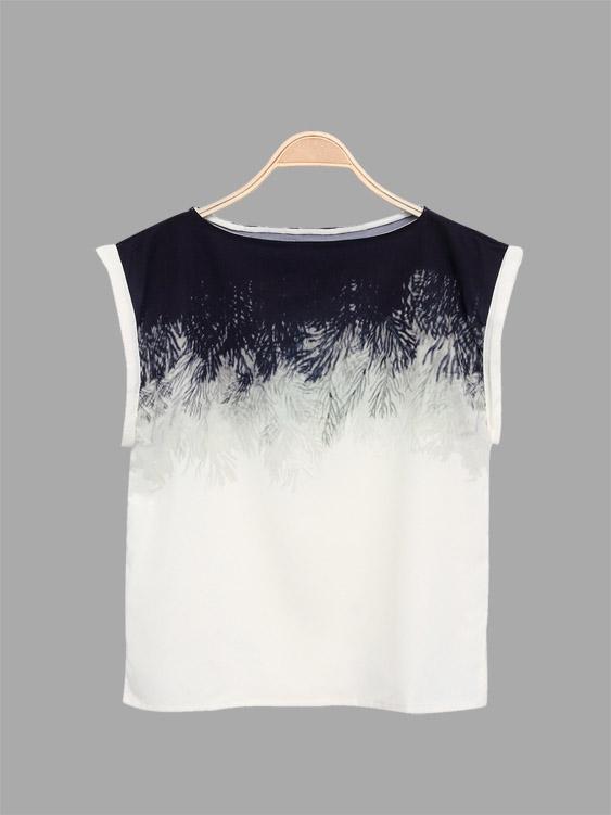 Round Neck Leave Pattern Casual T-Shirt