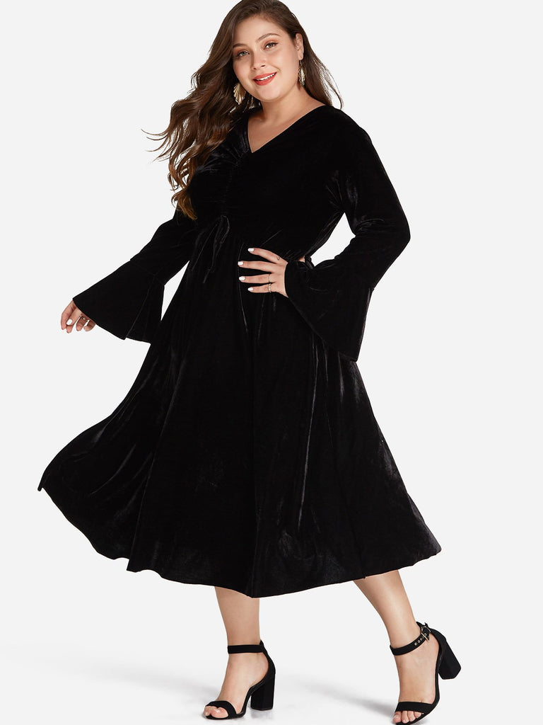 V-Neck Plain Self-Tie Long Sleeve Black Plus Size Dress