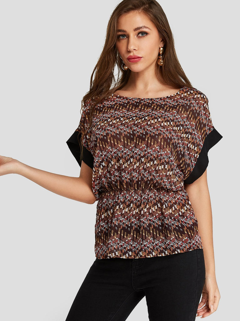 Round Neck Geometrical Pleated Short Sleeve T-Shirts