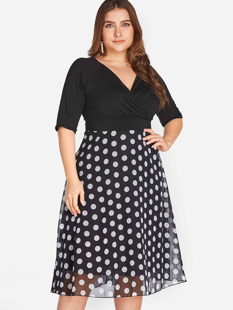 V-Neck Polka Dot Wrap Half Sleeve Black Plus Size Dress