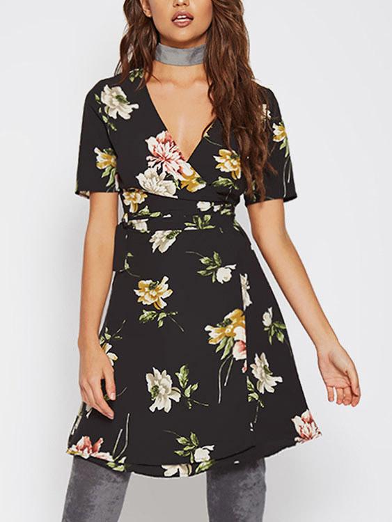 Black V-Neck Short Sleeve Floral Print Mini Dresses