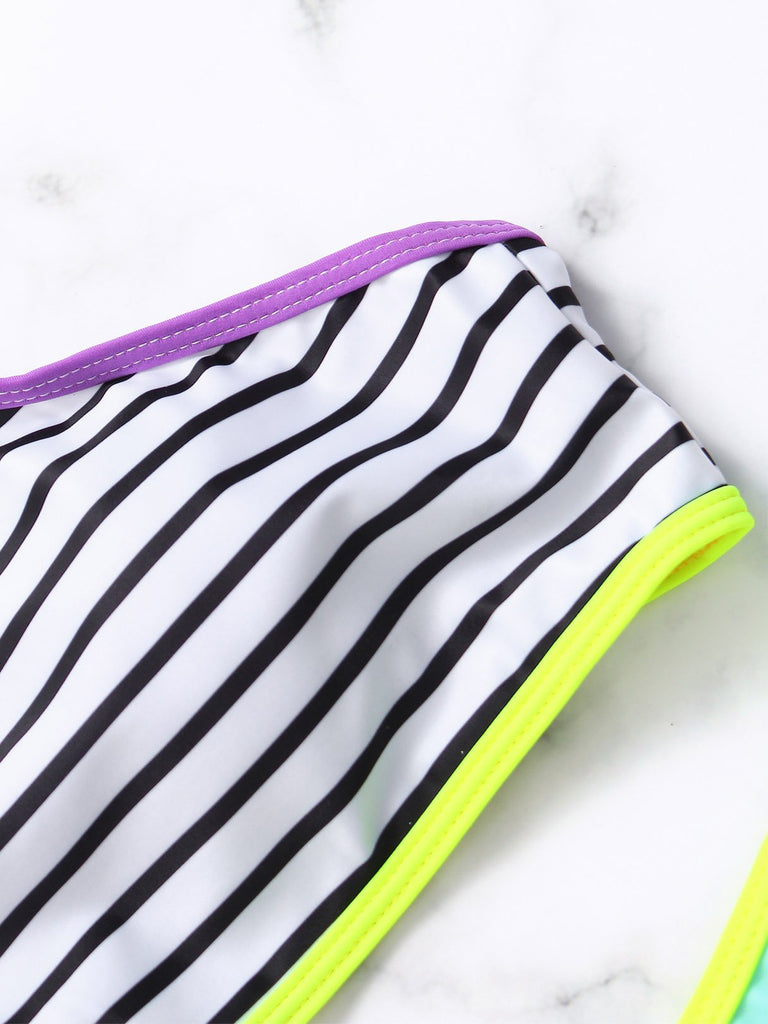 Womens Short Sleeve One-Pieces Swimsuits