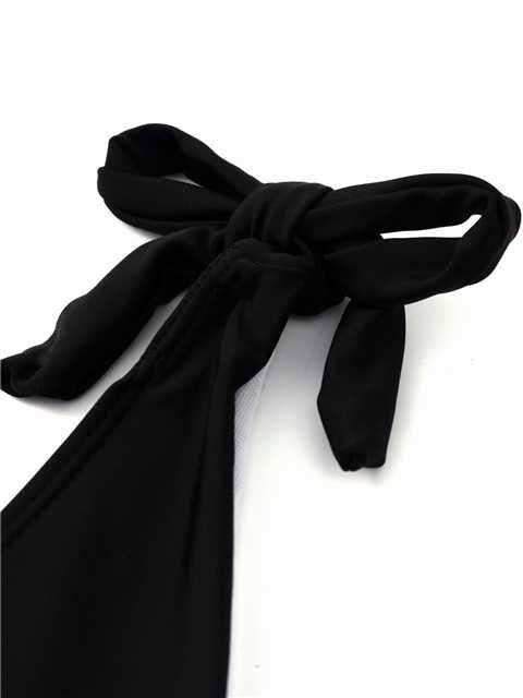 Ladies Black Bikinis