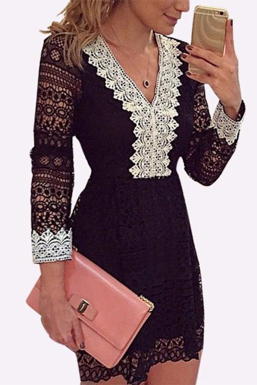 Black V-Neck Long Sleeve Lace Mini Dresses