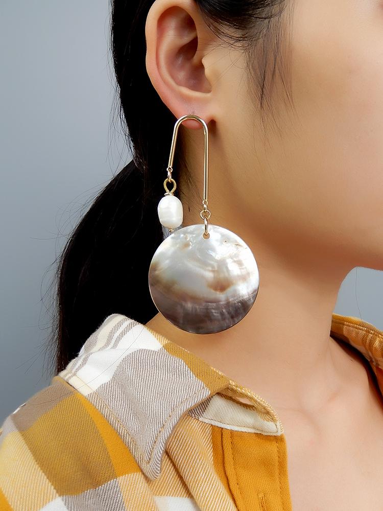 Best Handmade Sea Shell Pearl Asymmetrical Earring