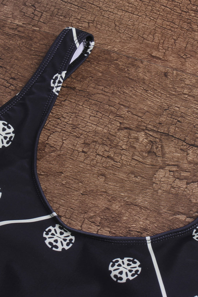 Womens Sleeveless One-Pieces Swimsuits