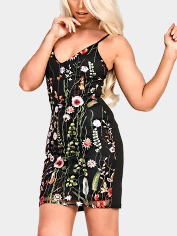 Black V-Neck Sleeveless Embroidered Dresses