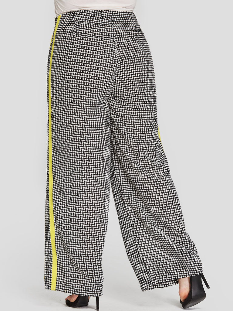 Plus Size Cropped Jogging Bottoms