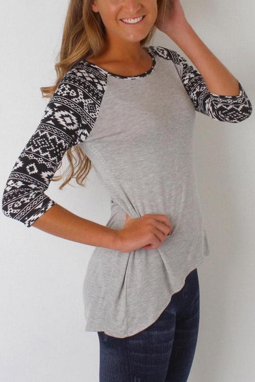 Round Neck 3/4 Sleeve Curved Hem Light Grey T-Shirts