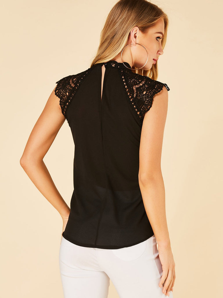 Ladies Sleeveless Blouses