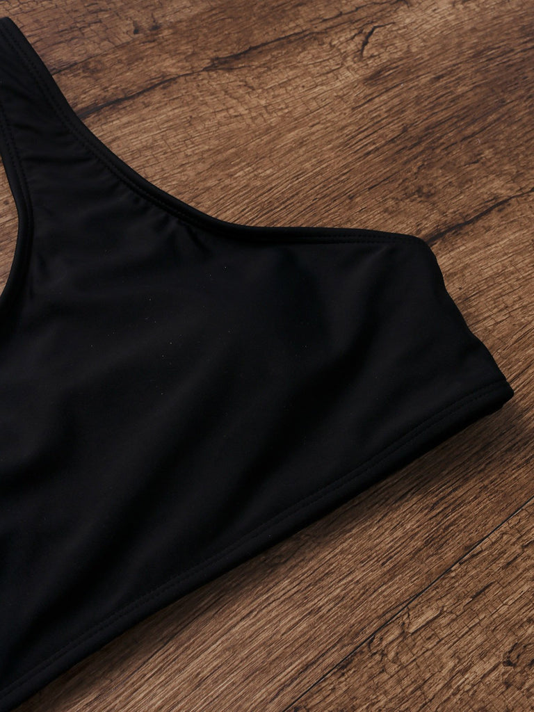 Ladies Black & White Bikinis
