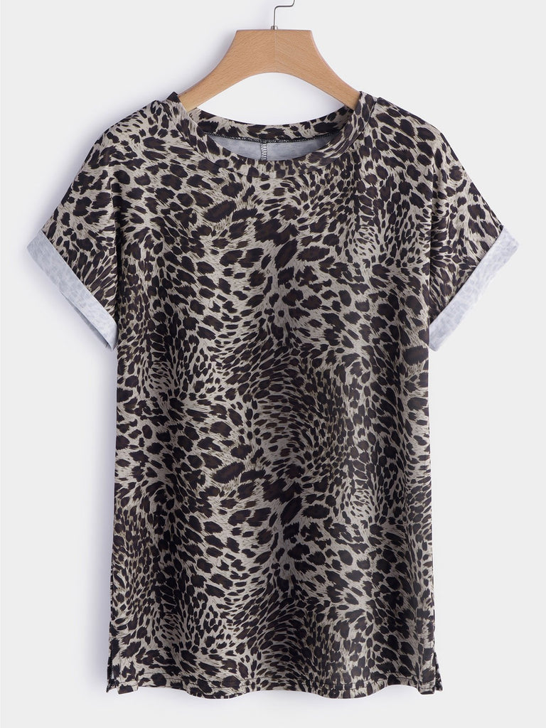 Round Neck Leopard Short Sleeve Slit Hem T-Shirts