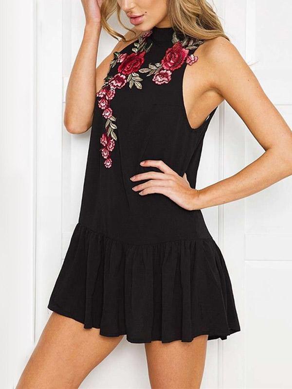 Black Crew Neck Sleeveless Embroidered Casual Dresses