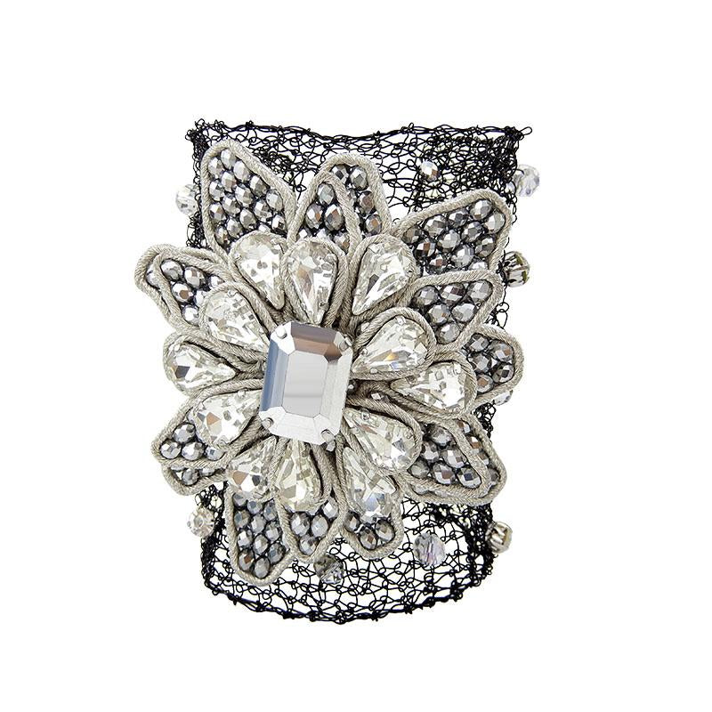 Luxury Flower Metal Wire Knitting Handmade Bracelet Roaring 19S Jewelry