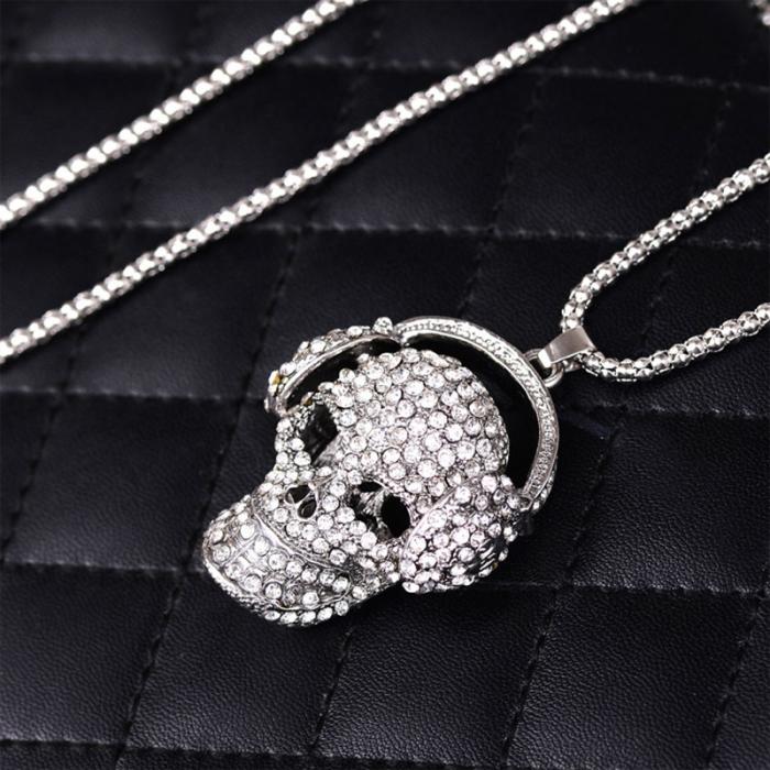 Personality Women Long Necklace Alloy Rhinestone Skull Pendant Sweater Chain Ladies Girls Necklaces Gifts